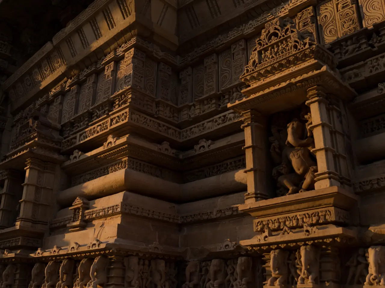 Breathtaking Amphitheaters from Historical Eras Globally