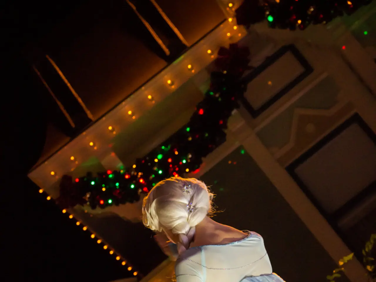 A Synthesis of Contemporary Technologies and Old-Fashioned Living Strategies