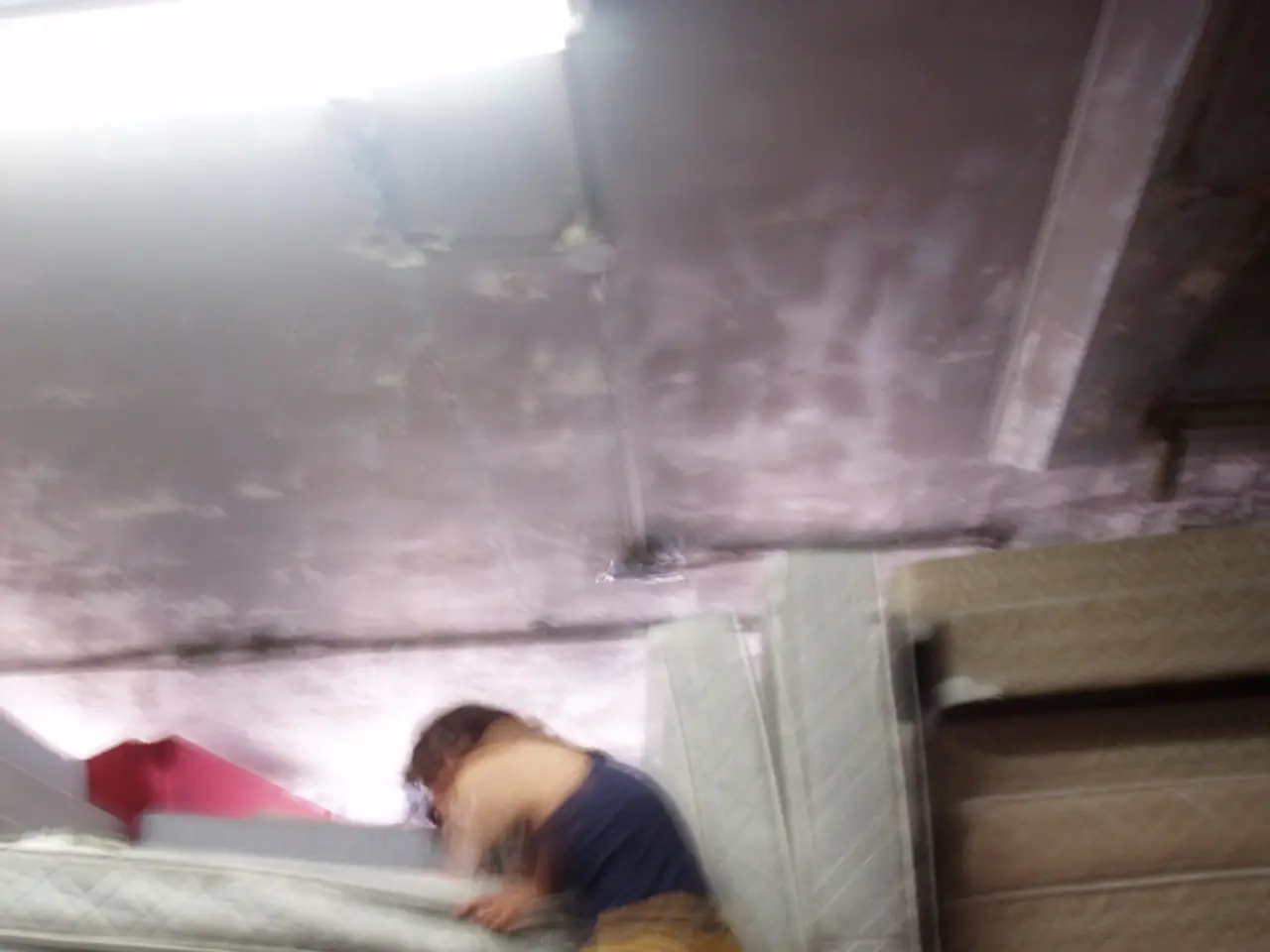 "Selecting the Ideal Mattress for Easing Joint Discomfort"