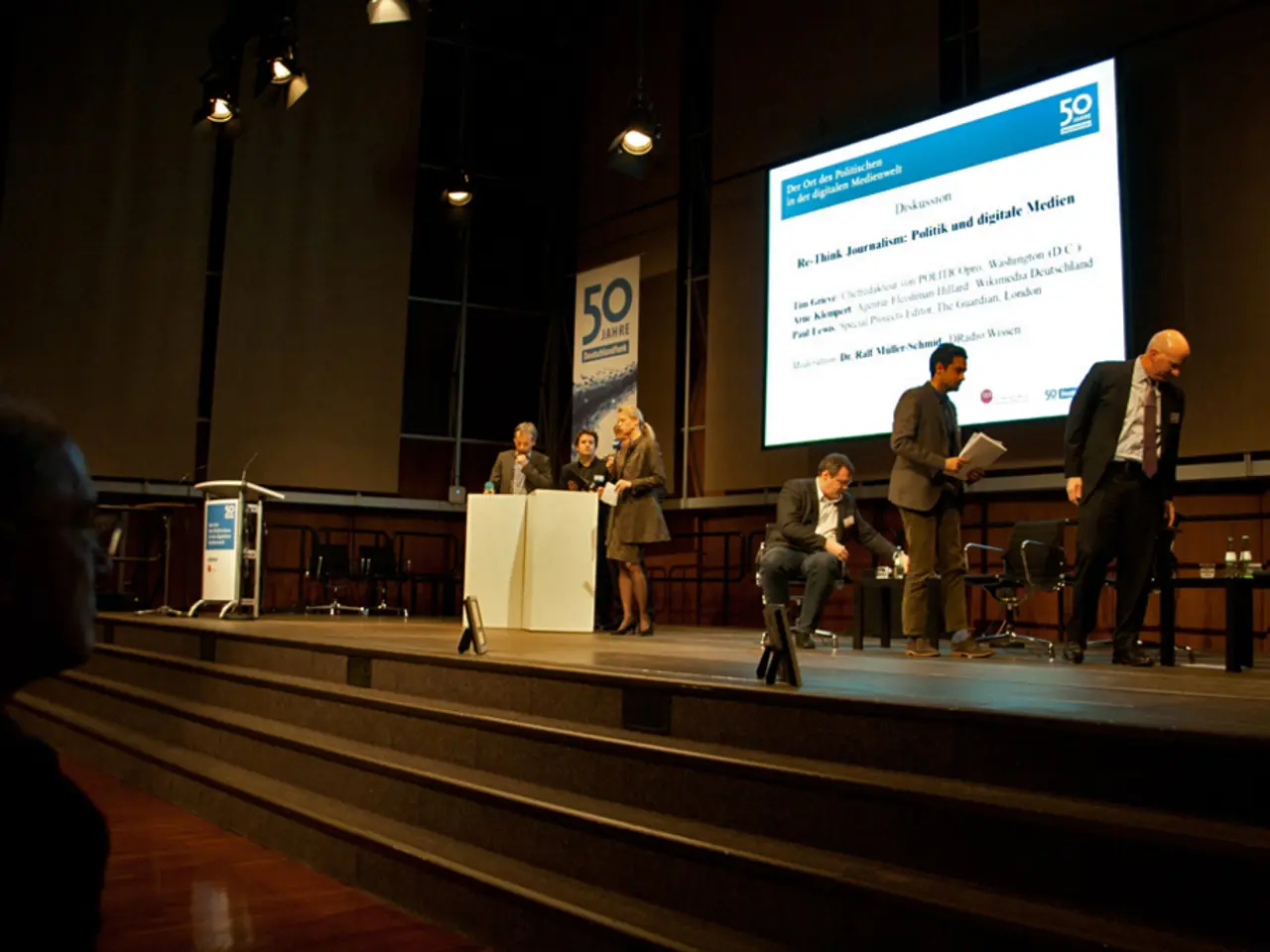 Symptoms of Initial-Stage Stomach Cancer