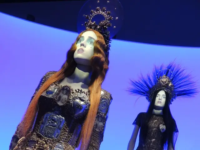 Travelers to Italy are readily ochring their wardrobes with a captivating two-piece ensemble, a...